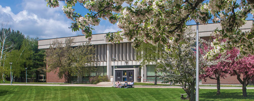 Photo of the NECC Haverhill Campus in Summer